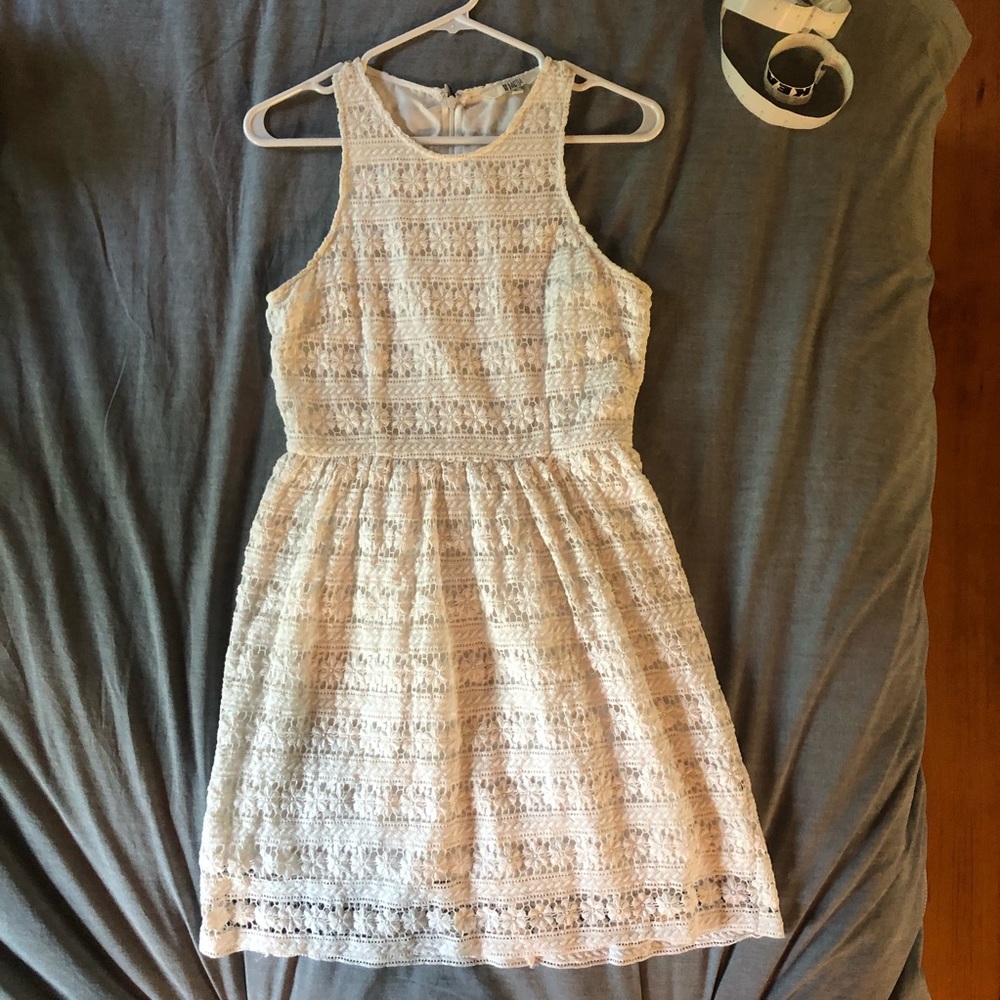 White bbdakota sundress size 4